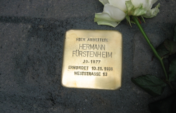 Stolperstein Reitbahnstraße