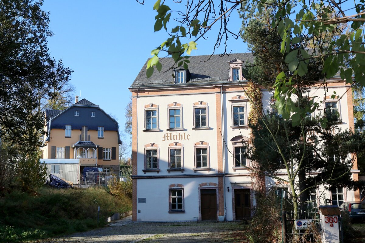 Das Karl Schmidt-Rottluff Haus und die benachbarte Mühle spielen im Kulturhauptstadtjahr als Interventionsfläche eine zentrale Rolle.