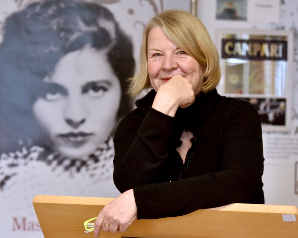 Prof. Ulrike Brummert